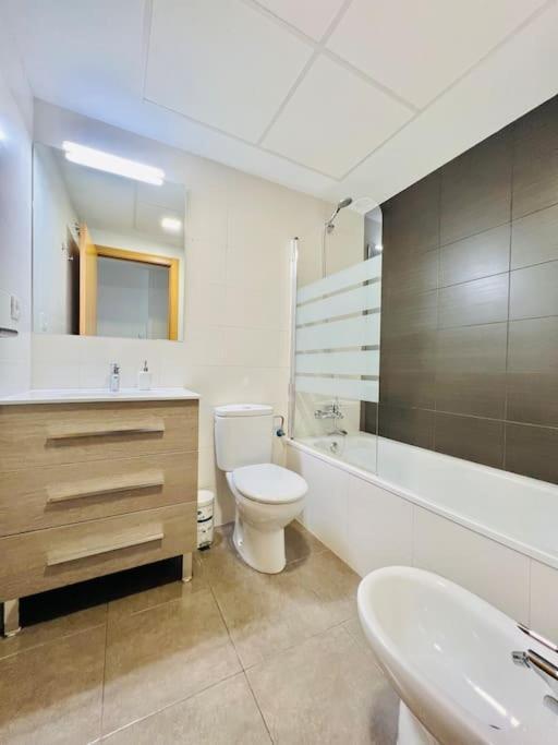 Apartamento Luminoso Cerca Salera كاستيون ذي لا بلاند المظهر الخارجي الصورة