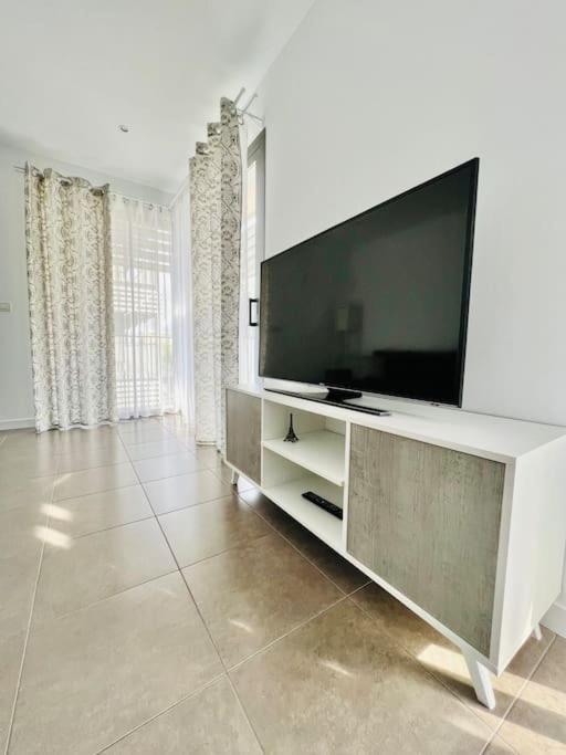 Apartamento Luminoso Cerca Salera كاستيون ذي لا بلاند المظهر الخارجي الصورة